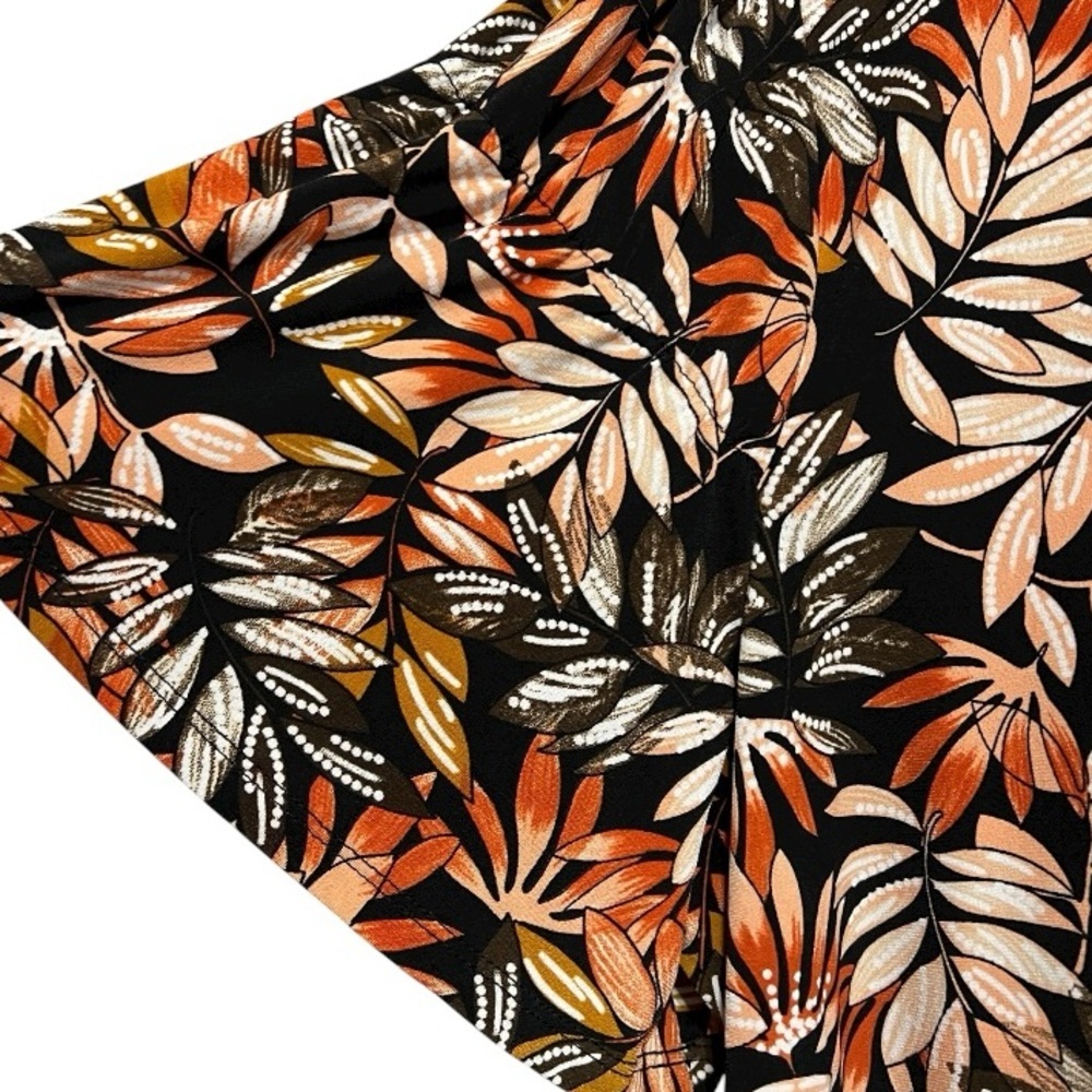 Target Fall Inspired Short Bell Sleeve Square Neck Pop Over Leaf Top Size 22/24 - Picture 4 of 7